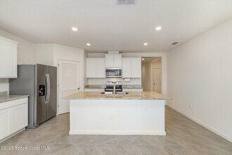 6714 Topaz Dr in Grant Valkaria, FL - Building Photo - Building Photo