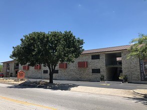 Shoal Creek North in Austin, TX - Building Photo - Building Photo