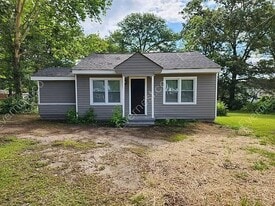 4996 West St in Forest Park, GA - Building Photo