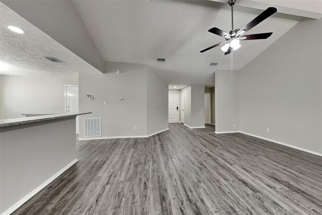 7426 Boysenberry Ln in Houston, TX - Building Photo - Building Photo