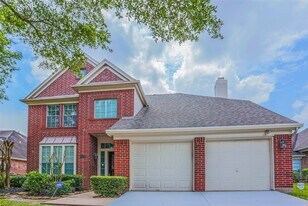 3418 Shadowfern Dr in Houston, TX - Building Photo