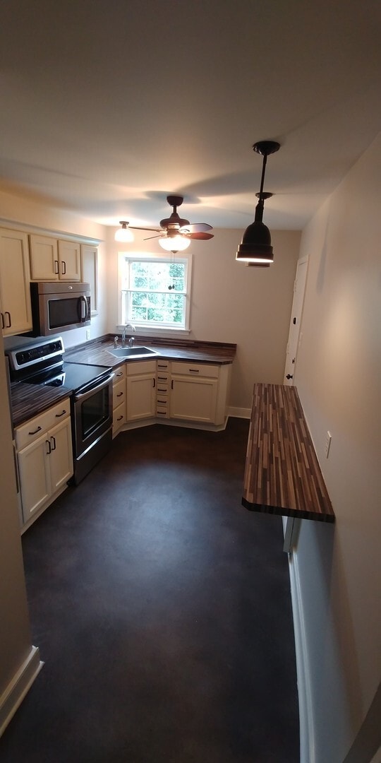 4030 Forest Hill Ave in Richmond, VA - Building Photo - Building Photo