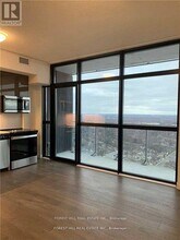 60-3360 Frederick St in Kitchener, ON - Building Photo - Building Photo
