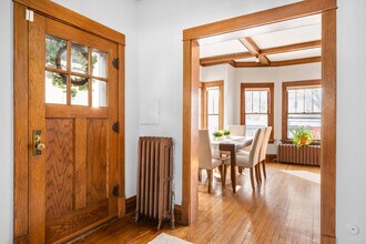 637 S East Ave in Oak Park, IL - Building Photo - Building Photo