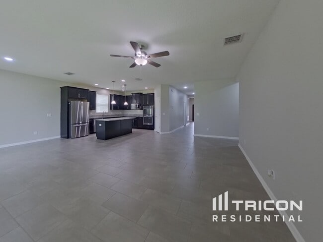 3889 Cabo Rojo Dr in St. Cloud, FL - Building Photo - Building Photo