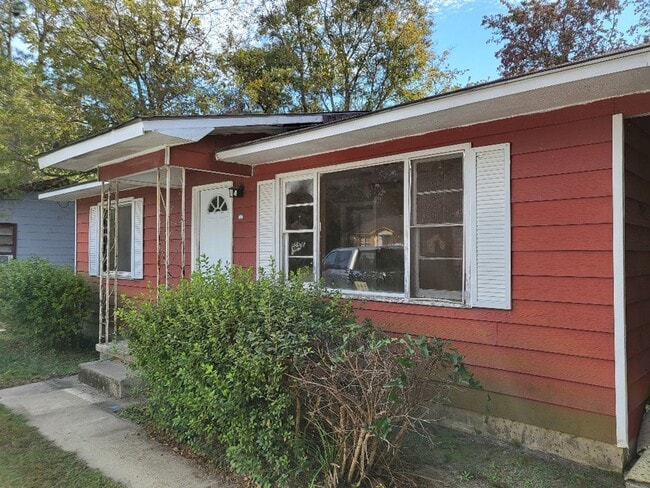 710 Linwood Ave in Dublin, GA - Building Photo - Building Photo
