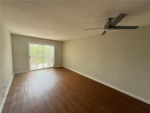 332 Riverbend Dr in Mobile, AL - Building Photo - Building Photo