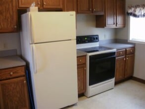 2448 W 10th St in Cleveland, OH - Building Photo - Building Photo