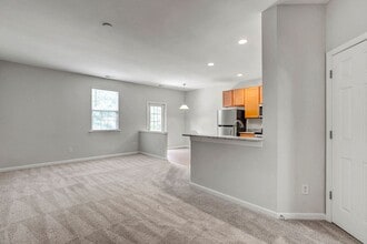 202 Grindstone Dr in Apex, NC - Building Photo - Building Photo