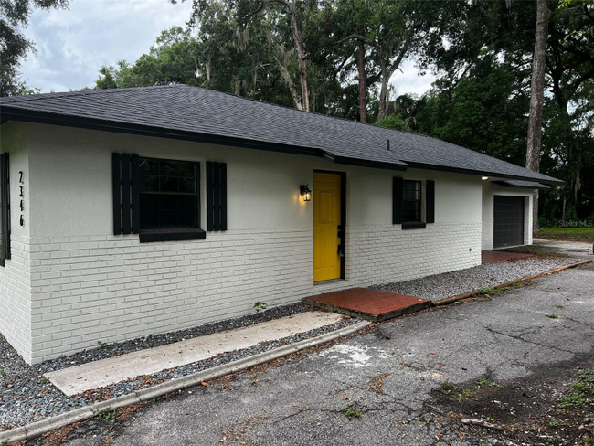 2346 NE 10th Ct in Ocala, FL - Building Photo - Building Photo