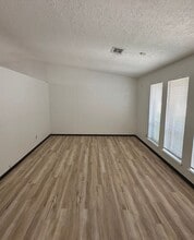 4606 NE Euclid Ave in Lawton, OK - Foto de edificio - Building Photo