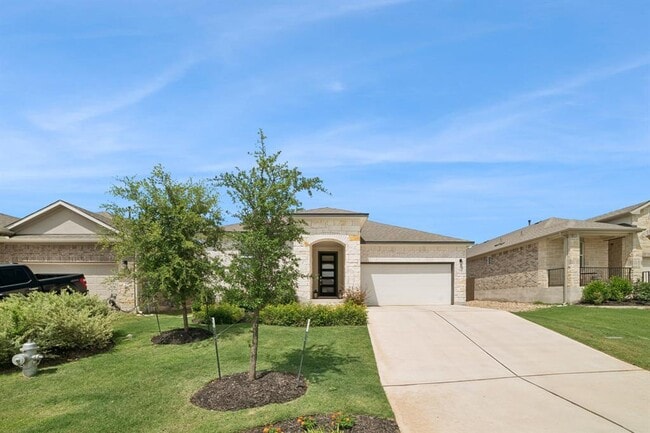 2101 Centerline Ln in Andice, TX - Foto de edificio - Building Photo