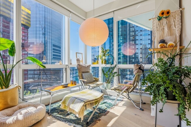 property at 77 Hudson St