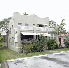 4028 SW 11th St in Miami, FL - Building Photo - Building Photo