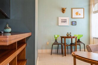 405 Española Wy in Miami Beach, FL - Building Photo - Building Photo