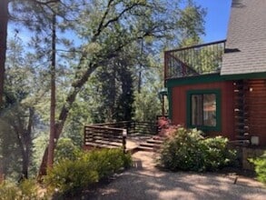 20805 Woodpecker Ravine Rd in Grass Valley, CA - Building Photo - Building Photo