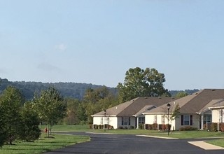 Cross Creek Meadows in Chillicothe, OH - Building Photo - Building Photo