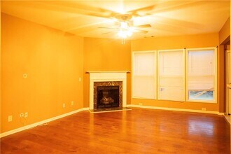 2581 Southhaven Ln in Buford, GA - Building Photo - Building Photo