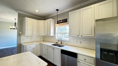 1126 Haw Branch Rd in Beulaville, NC - Building Photo - Building Photo