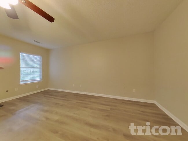 6972 Foxmoor Way in Douglasville, GA - Foto de edificio - Building Photo