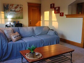 40 Vincent Ave, Unit 2 in Buffalo, NY - Building Photo