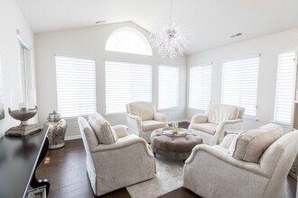 10941 Elkhart Pl in Crown Point, IN - Building Photo - Building Photo