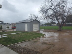 917 Park in Calimesa, CA - Foto de edificio - Building Photo