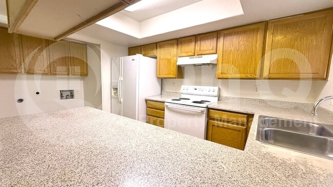 property at 6717 N 44th Ave