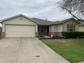 9937 George Bush Dr in McKinney, TX - Building Photo