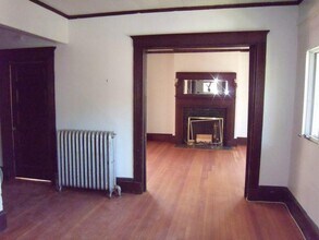 79 College Ave, Unit #2 in Somerville, MA - Building Photo - Building Photo