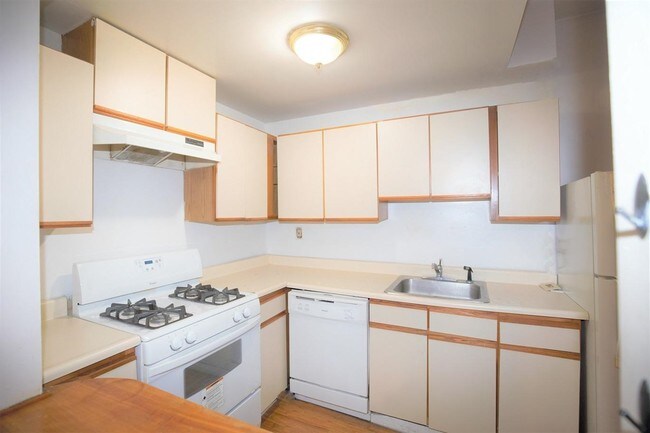 616 Washington St-Unit -1 in Hoboken, NJ - Building Photo - Building Photo