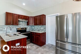 1204 N Maryland Ave in Plant City, FL - Foto de edificio - Building Photo