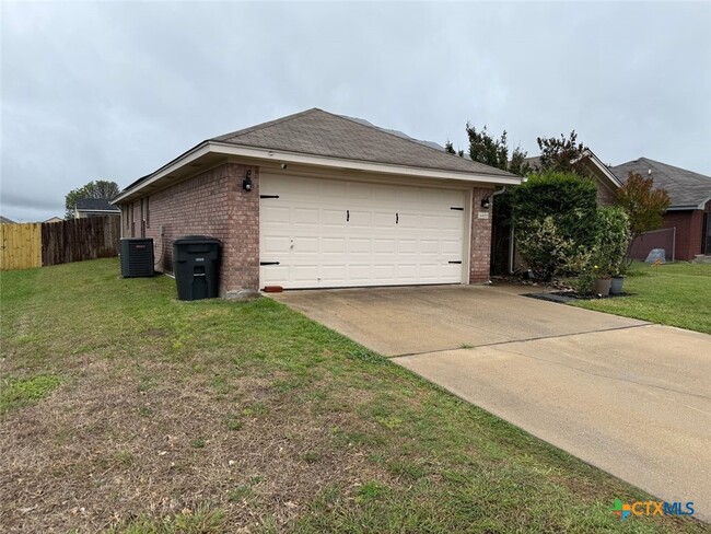 property at 4400 Esta Lee Ave