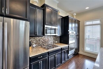 1306 Harris Way S in Brookhaven, GA - Building Photo - Building Photo