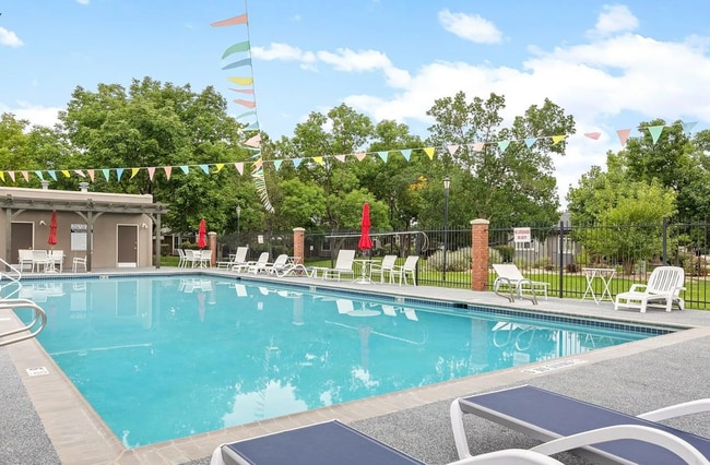 property at 2737 W Greens Dr