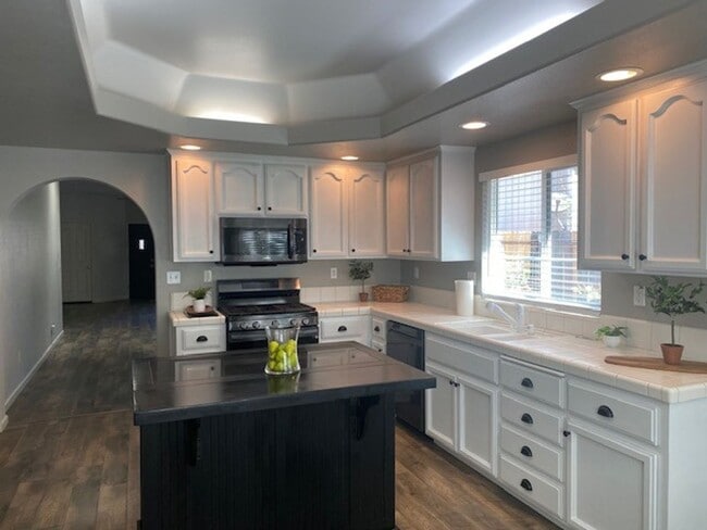 116 Samantha Way in Grass Valley, CA - Building Photo - Building Photo