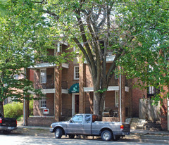 3204 W Franklin St Apartments