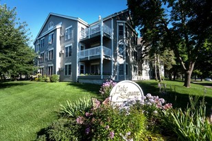 Lake Square Senior Apartments