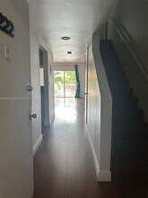 250 NW 107th Ave in Miami, FL - Building Photo - Building Photo