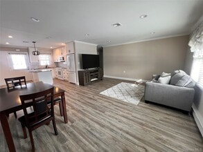 44 Trent Ct in Ridge, NY - Building Photo - Building Photo