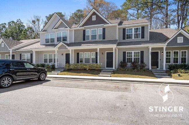204 Admiration Ave in Beaufort, SC - Building Photo - Building Photo