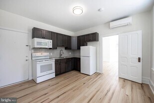 554 Main St in Royersford, PA - Building Photo