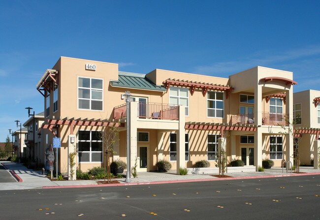 The Arbors in Rohnert Park, CA - Building Photo - Building Photo