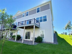 7268 Alvarado Ln N in Maple Grove, MN - Building Photo - Building Photo