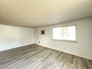 9375 W Edna St in Boise, ID - Building Photo - Building Photo