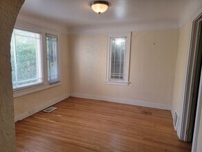 2005 Silver Ave SE in Albuquerque, NM - Building Photo - Building Photo
