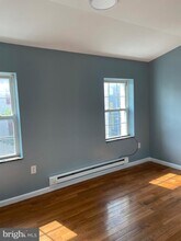 1529 S 5th St in Philadelphia, PA - Building Photo - Building Photo