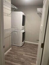 210 2nd St SE in Pelican Rapids, MN - Foto de edificio - Building Photo