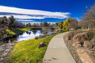 8912 E Otero Pl in Centennial, CO - Building Photo - Building Photo