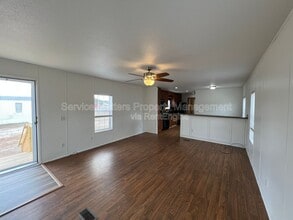 4831 Douglas Dr in Milton, FL - Building Photo - Building Photo